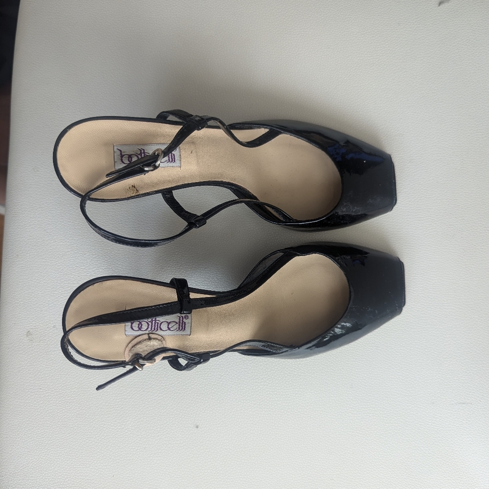 Botticelli Black Patent Sling Back Size 39